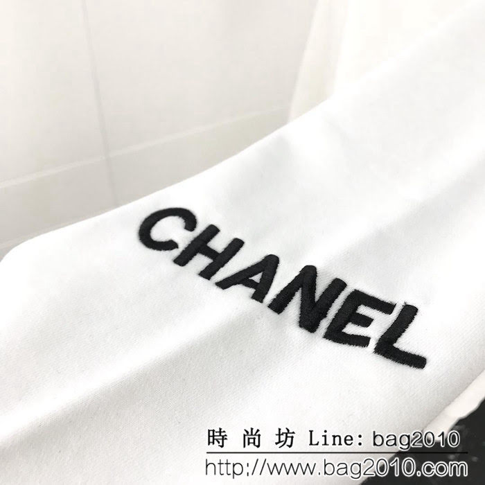 CHANEL香奈兒 18ss秋冬新款 雙C刺繡寬鬆套頭衛衣 情侶款 ydi1196